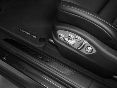 2026 Porsche Macan T