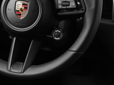 2026 Porsche Macan T