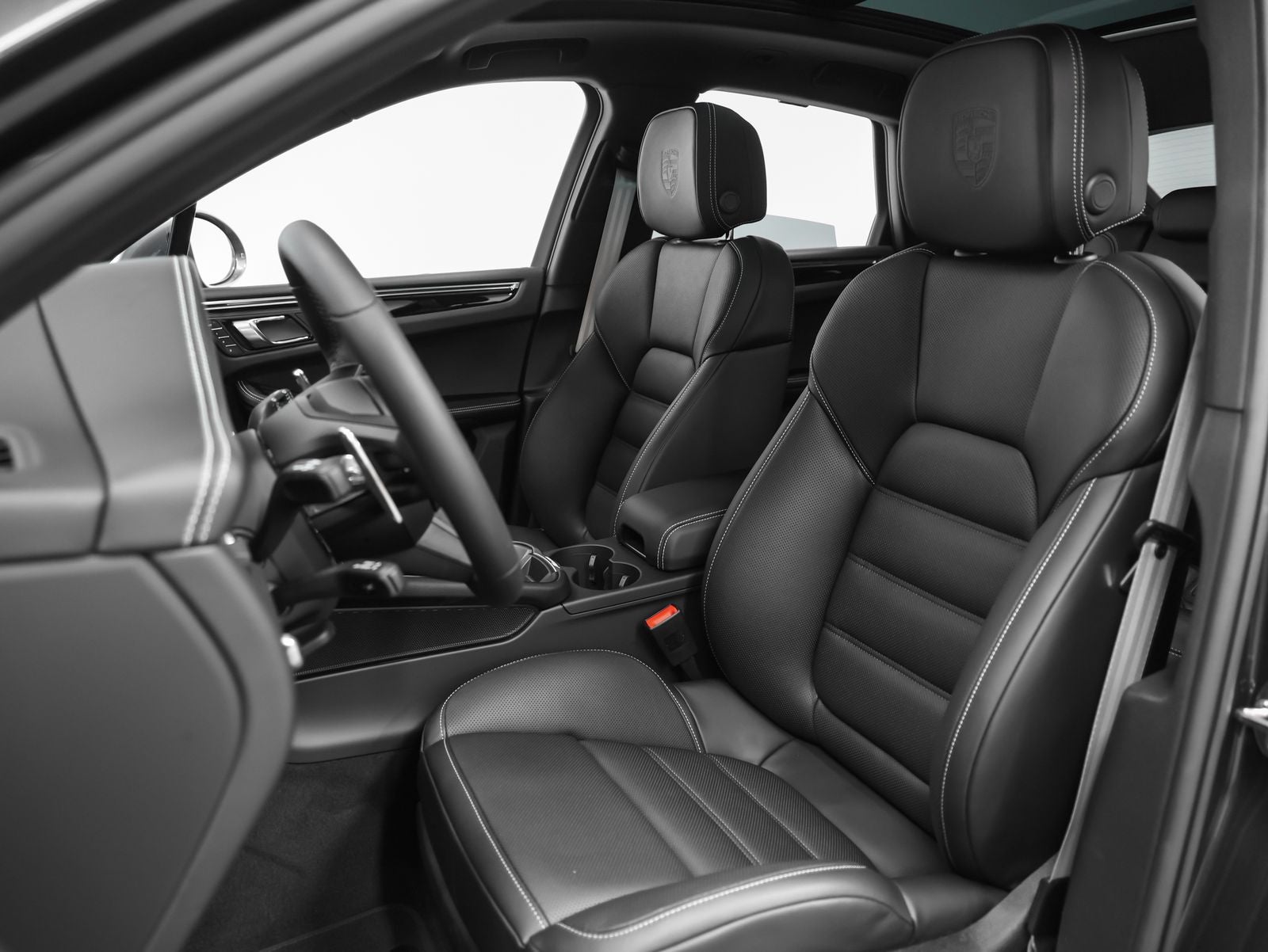 2026 Porsche Macan T
