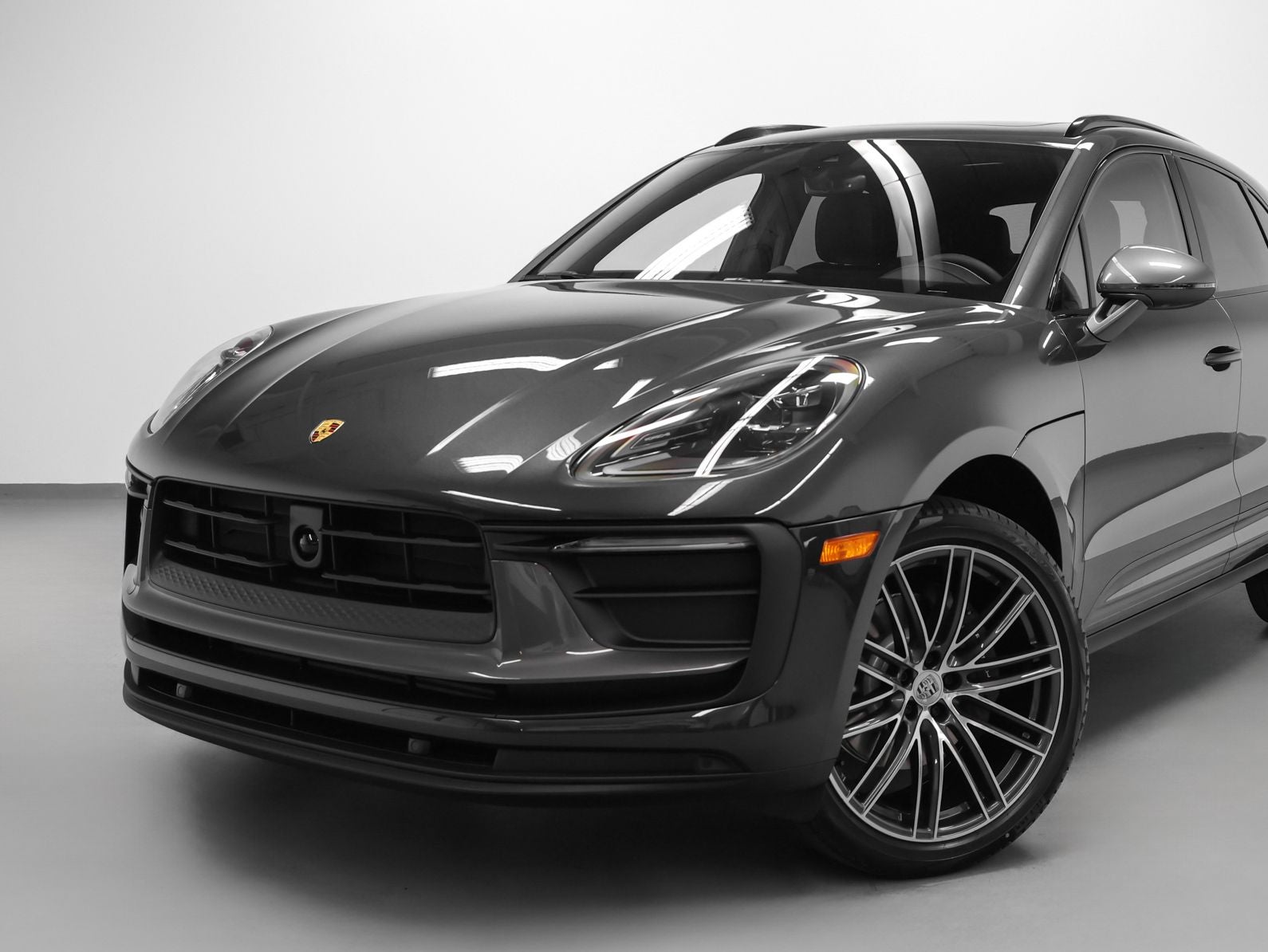 2026 Porsche Macan T