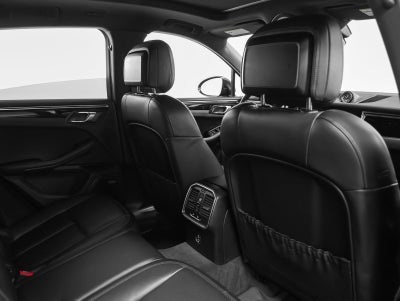 2022 Porsche Macan Base
