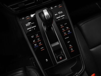 2022 Porsche Macan Base