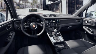 2025 Porsche Macan Macan