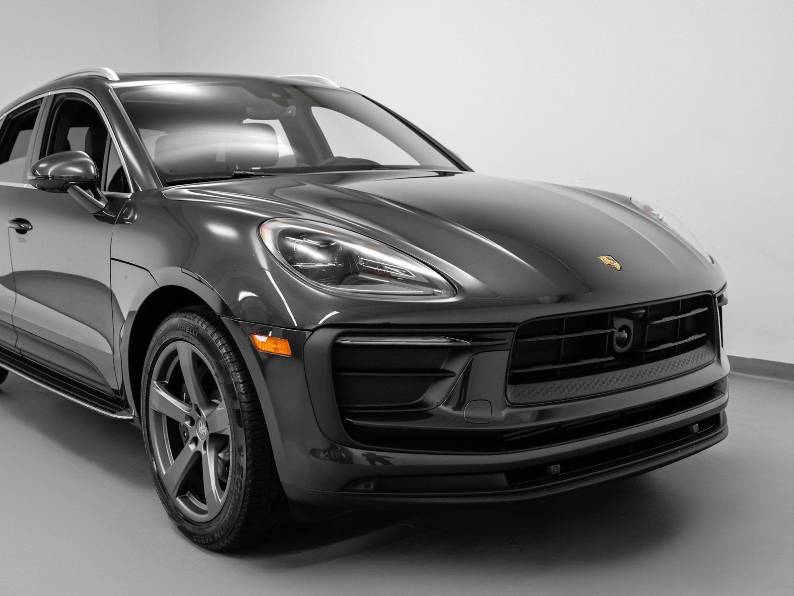 2025 Porsche Macan Macan