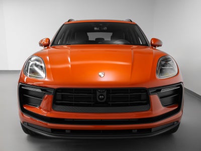 2025 Porsche Macan Macan