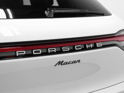 2026 Porsche Macan Macan