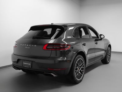 2017 Porsche Macan Macan