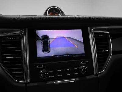2017 Porsche Macan Macan