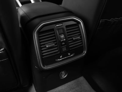 2017 Porsche Macan Macan