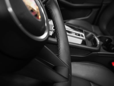 2022 Porsche Macan Base