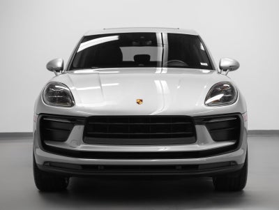 2022 Porsche Macan Base