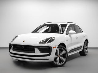 2023 Porsche Macan Base