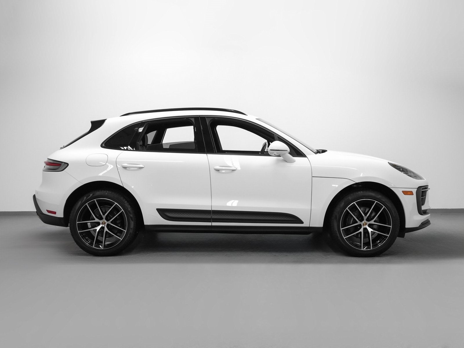 2024 Porsche Macan Macan (MY24)