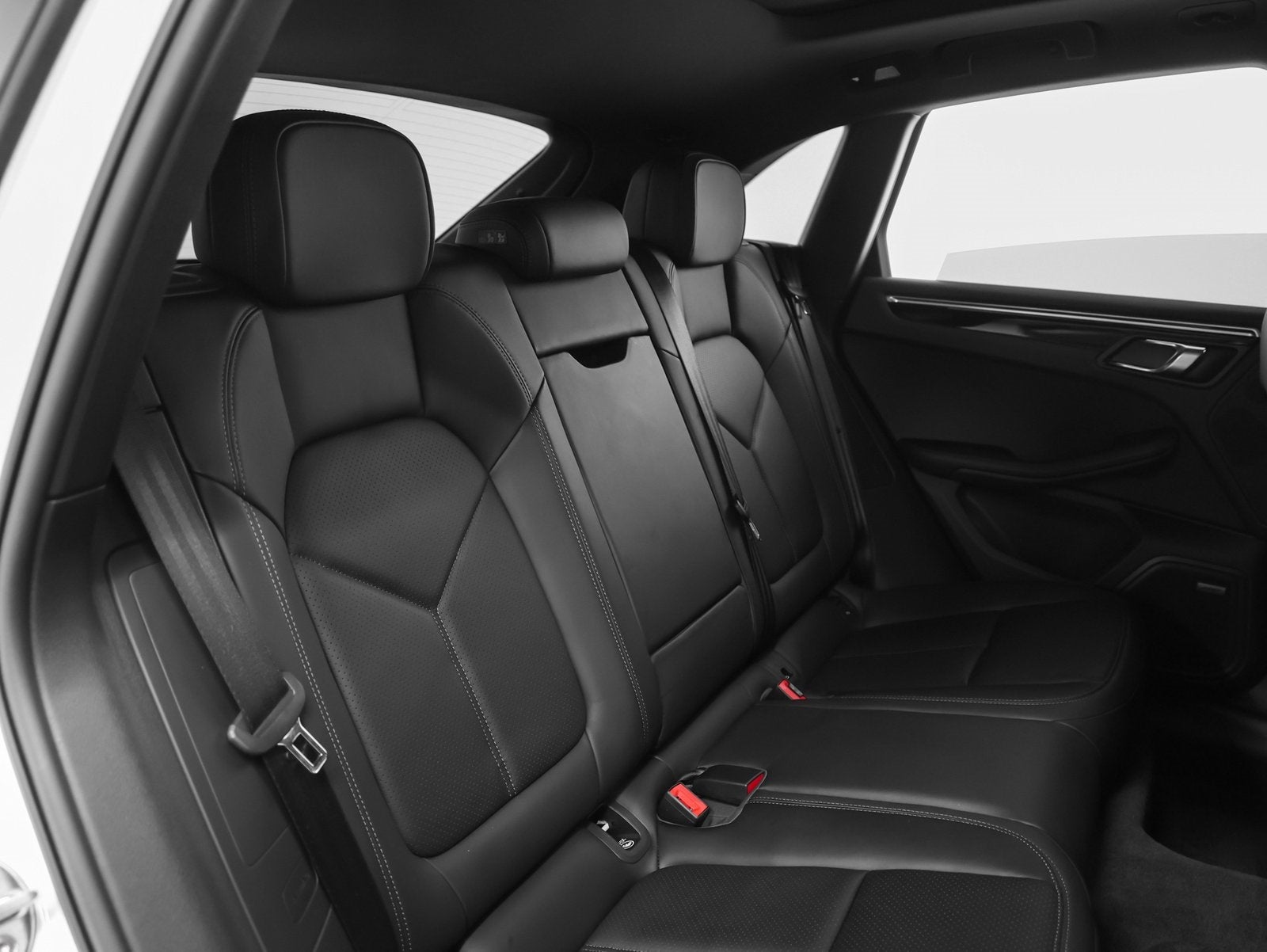 2024 Porsche Macan Macan (MY24)