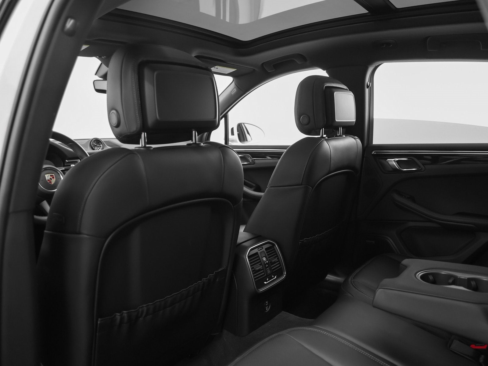 2024 Porsche Macan Macan (MY24)