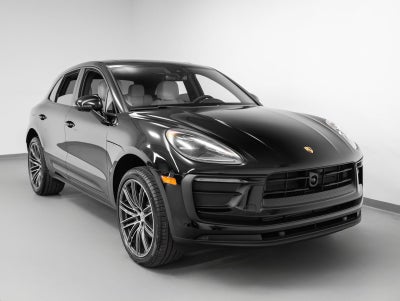 2025 Porsche Macan Macan