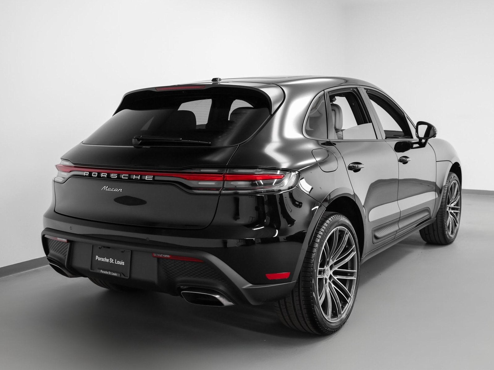 2025 Porsche Macan Macan
