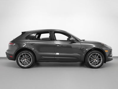 2025 Porsche Macan Macan