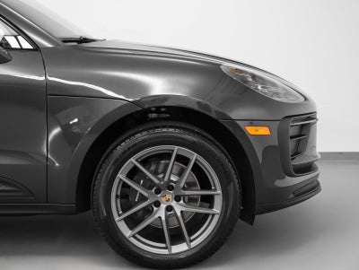 2025 Porsche Macan Macan