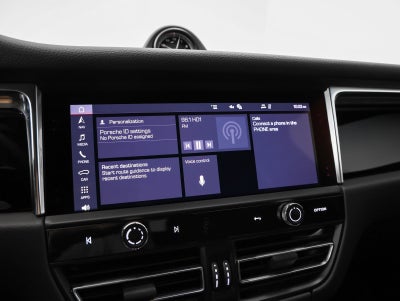 2025 Porsche Macan Macan