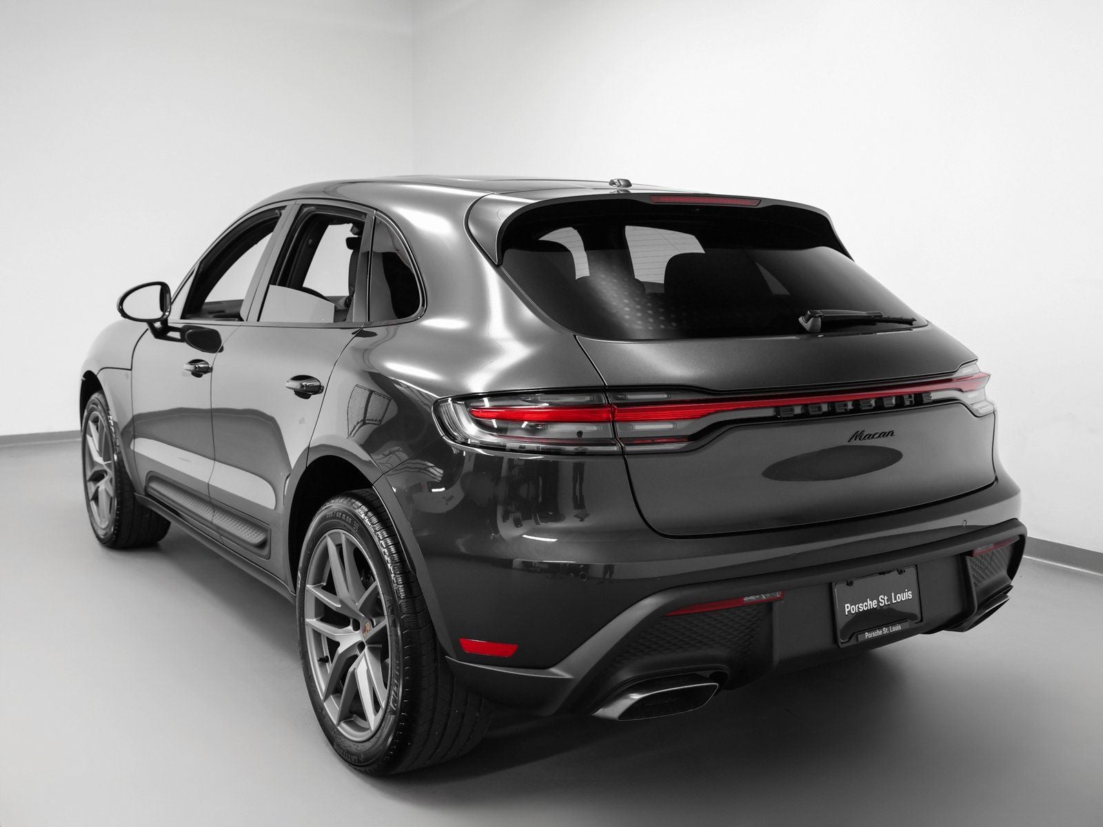 2025 Porsche Macan Macan
