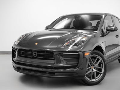 2025 Porsche Macan Macan