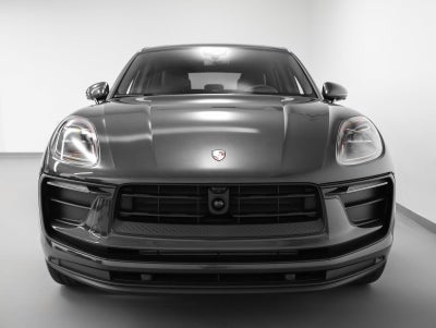2025 Porsche Macan Macan