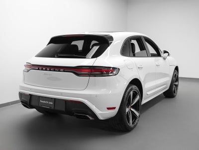 2026 Porsche Macan Macan
