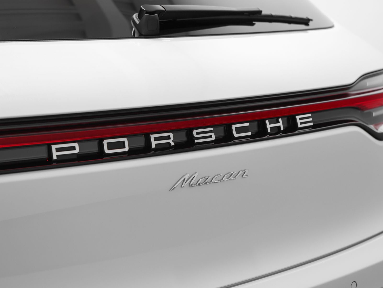 2026 Porsche Macan Macan