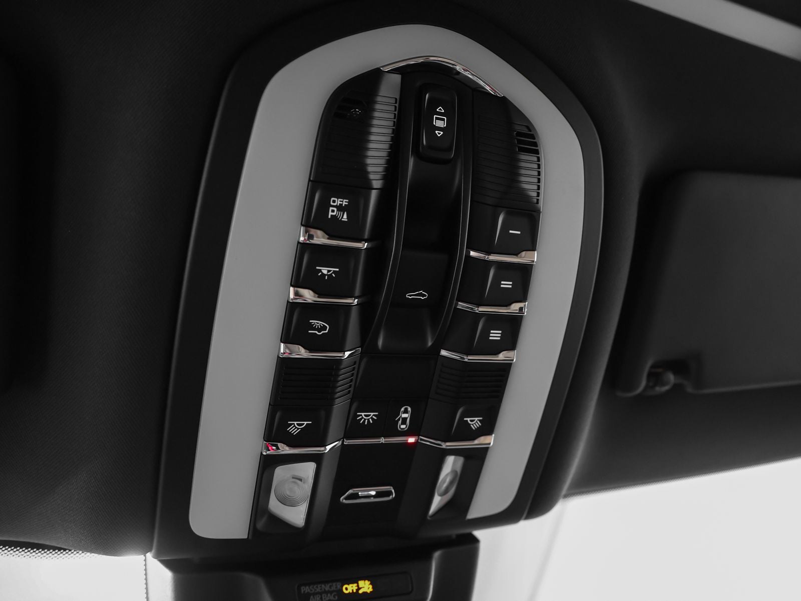 2026 Porsche Macan Macan T