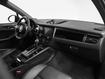 2022 Porsche Macan Macan