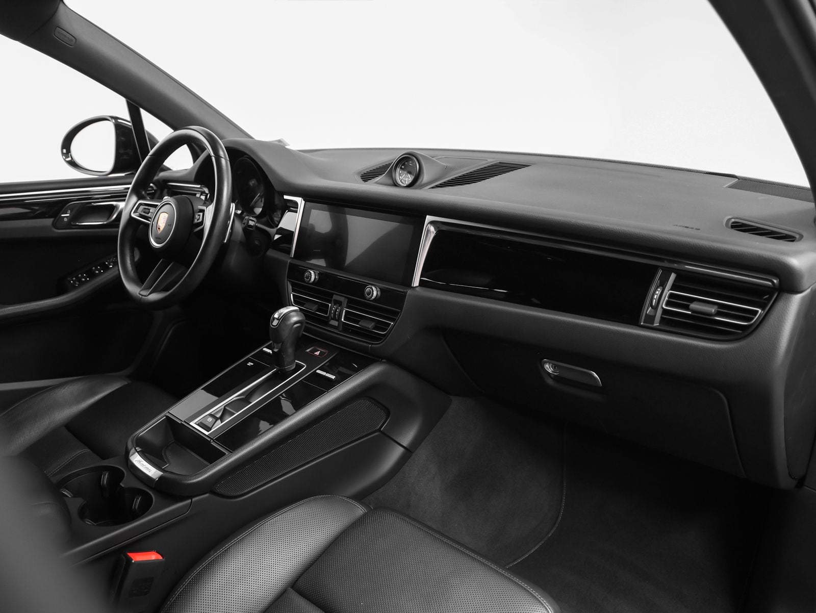 2022 Porsche Macan Macan