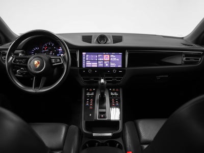 2022 Porsche Macan Macan