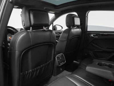 2022 Porsche Macan Macan