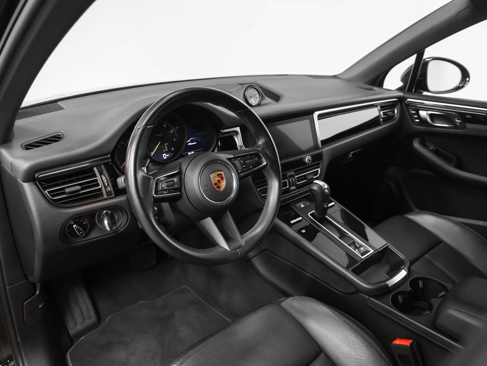 2022 Porsche Macan Macan