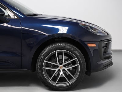 2023 Porsche Macan Base