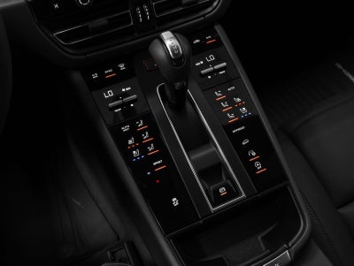 2023 Porsche Macan Base