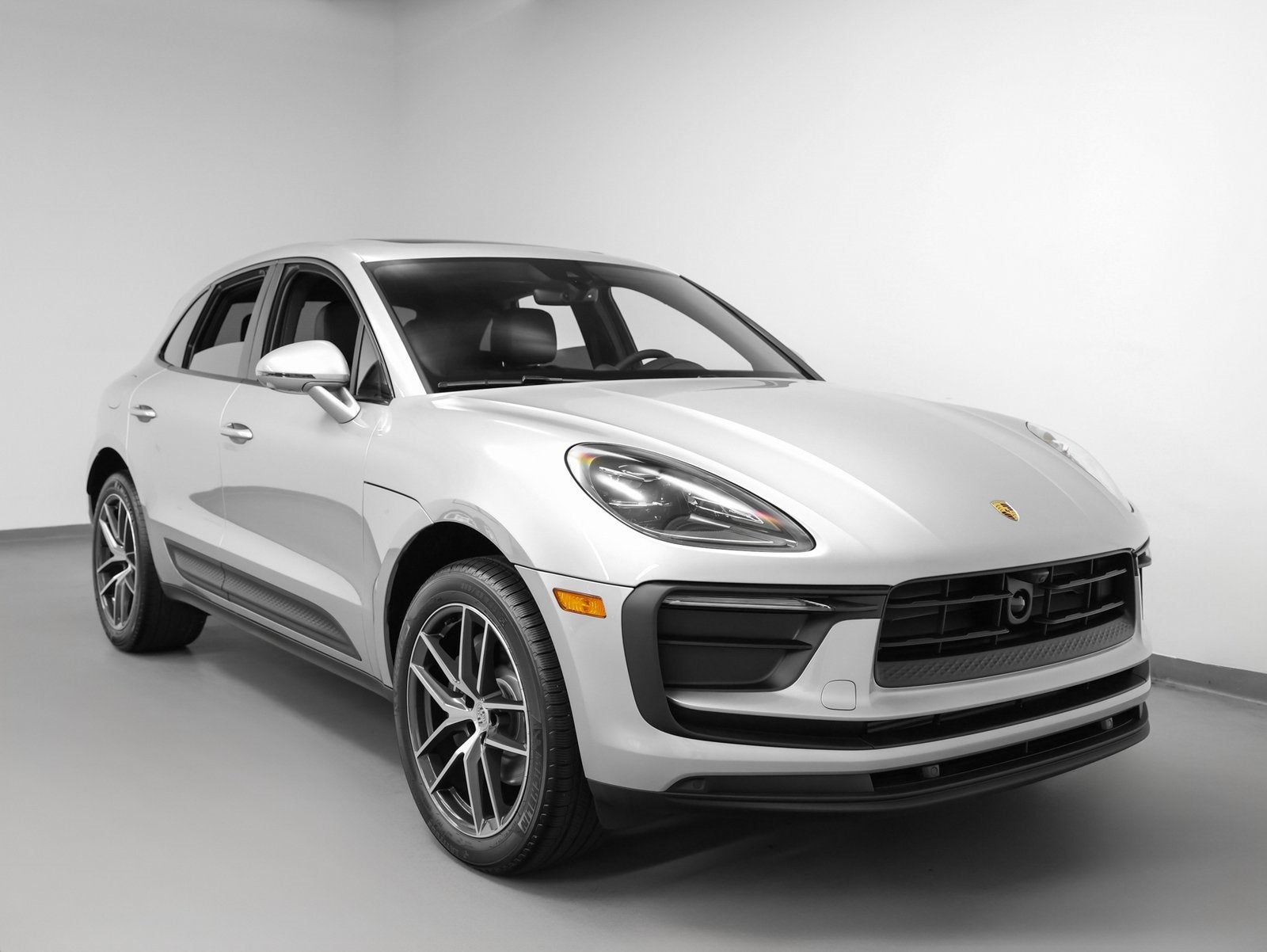 2025 Porsche Macan Macan