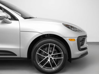 2025 Porsche Macan Macan