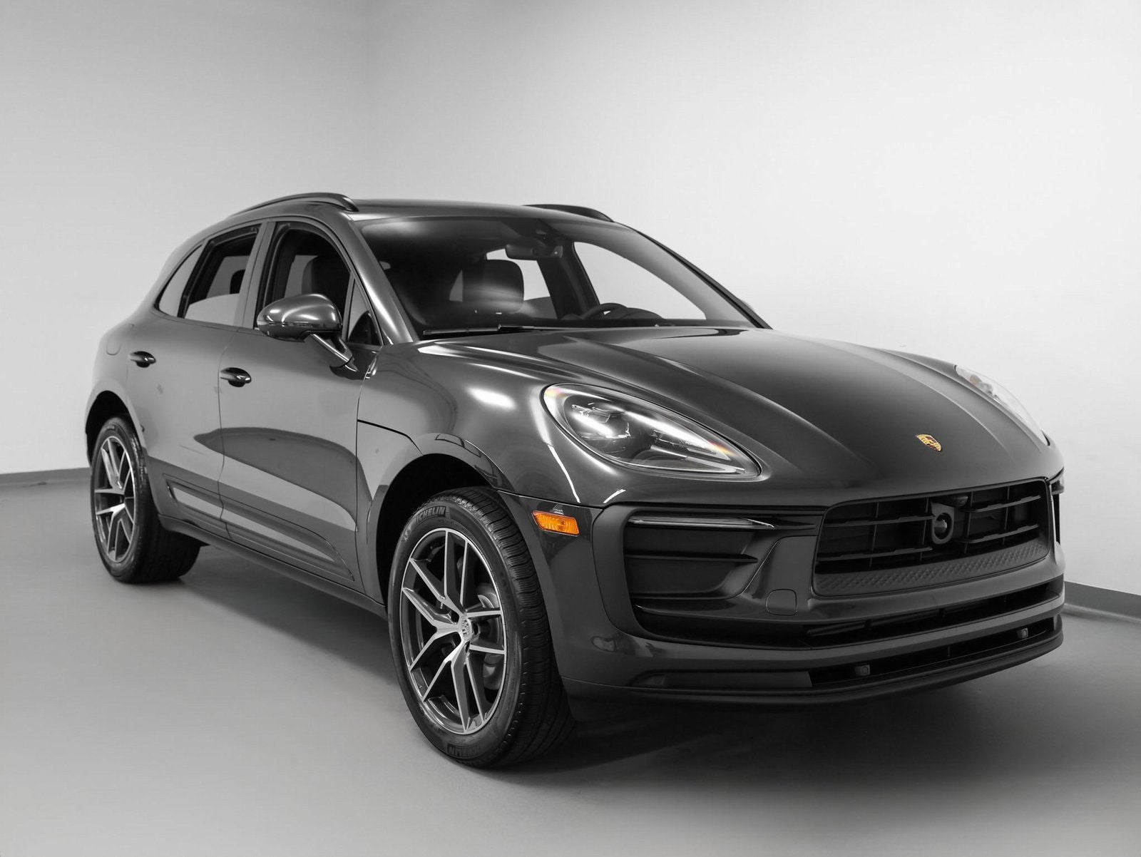 2025 Porsche Macan Macan