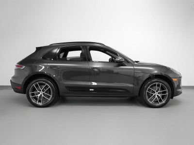 2025 Porsche Macan Macan