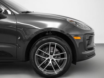 2025 Porsche Macan Macan