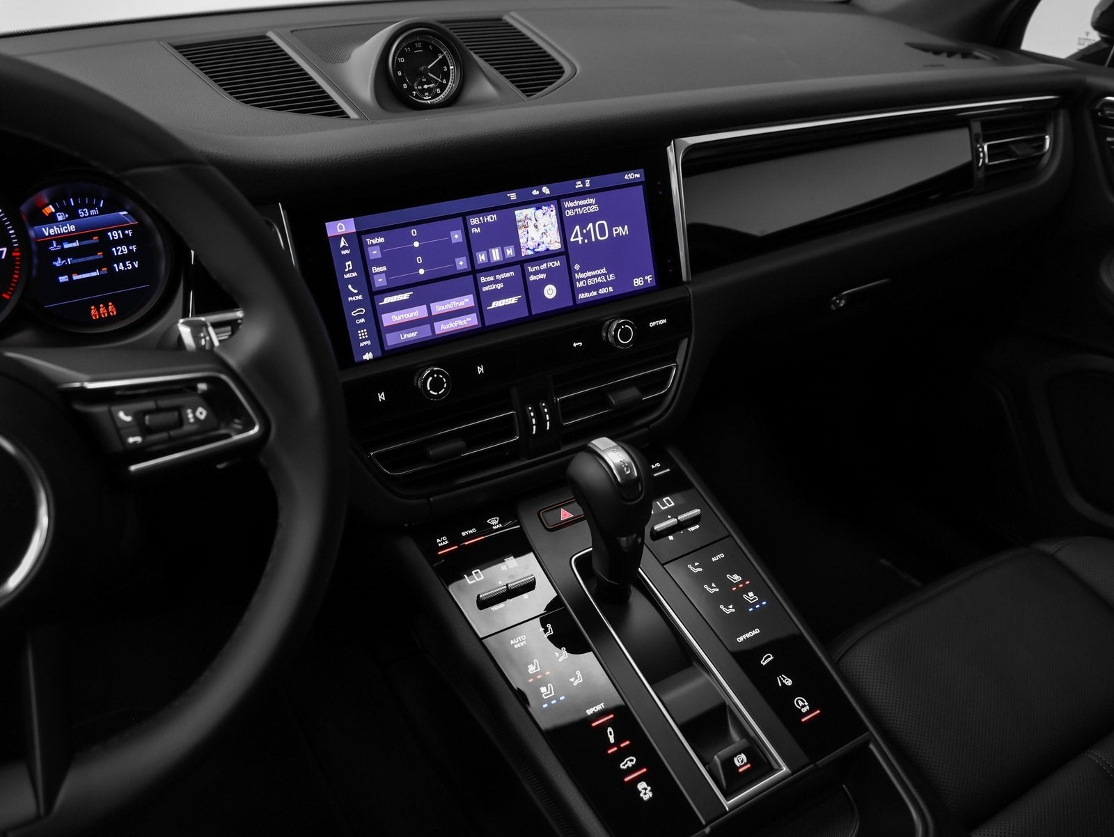 2025 Porsche Macan Macan