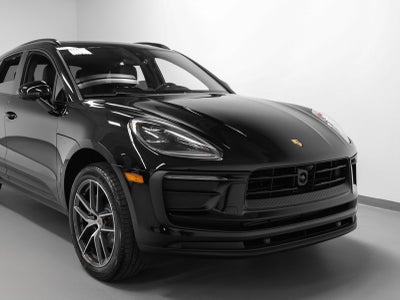2026 Porsche Macan Macan