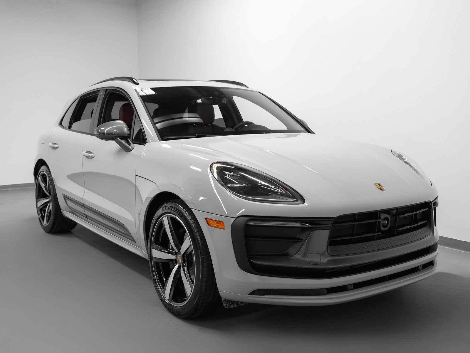 2026 Porsche Macan Macan T
