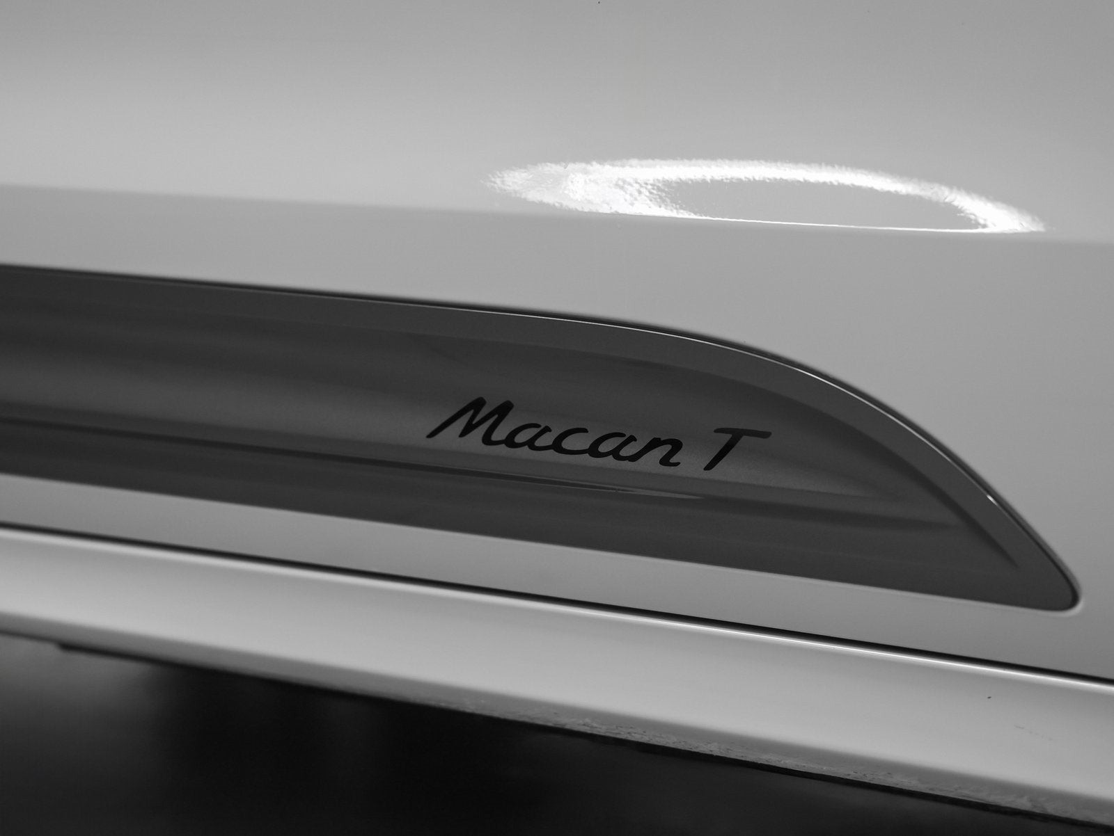 2026 Porsche Macan Macan T