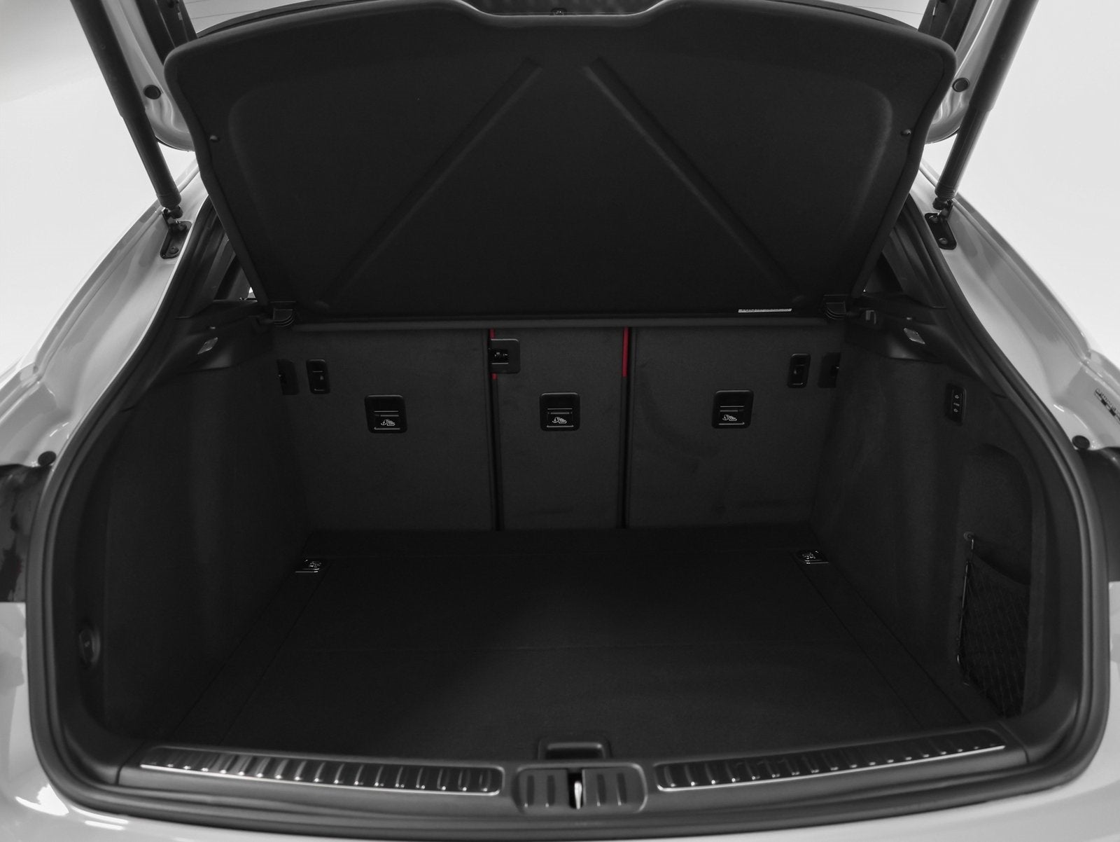 2026 Porsche Macan Macan T