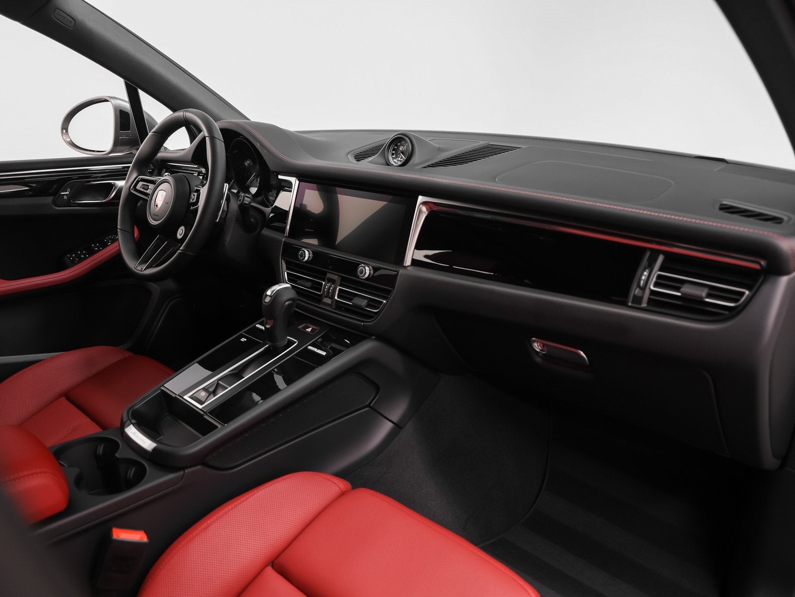 2026 Porsche Macan Macan T