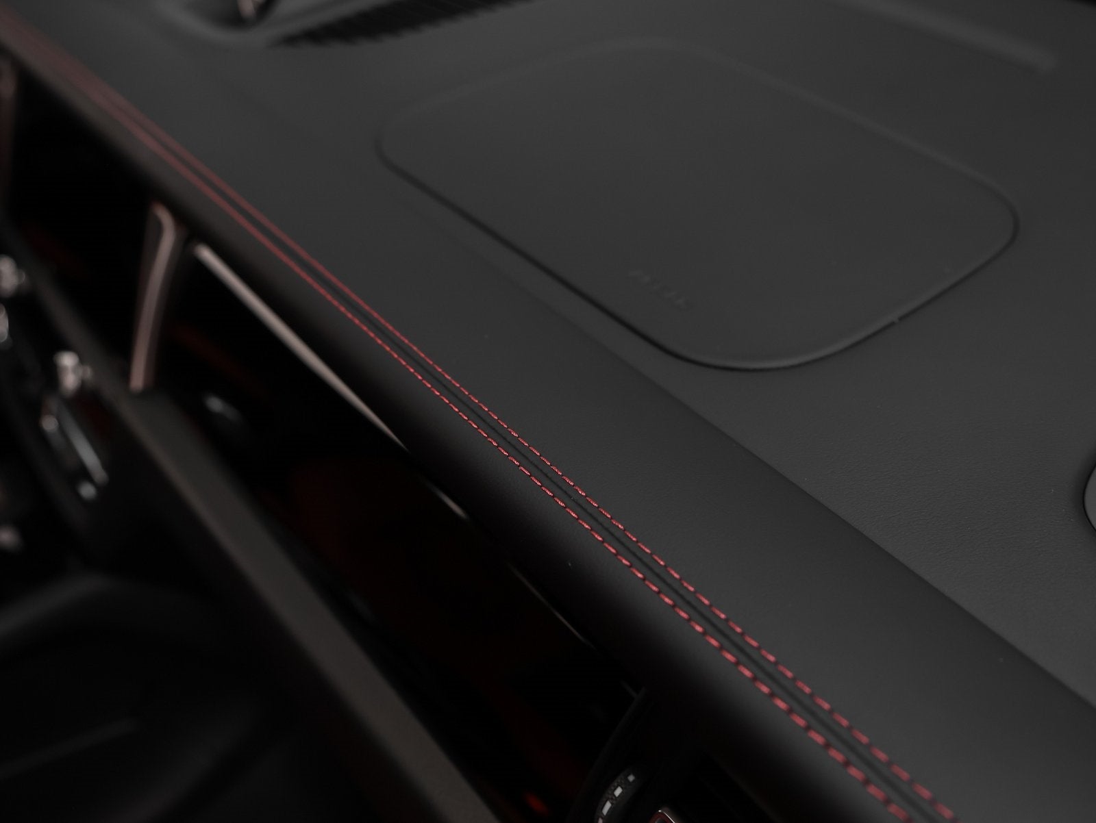 2026 Porsche Macan Macan T