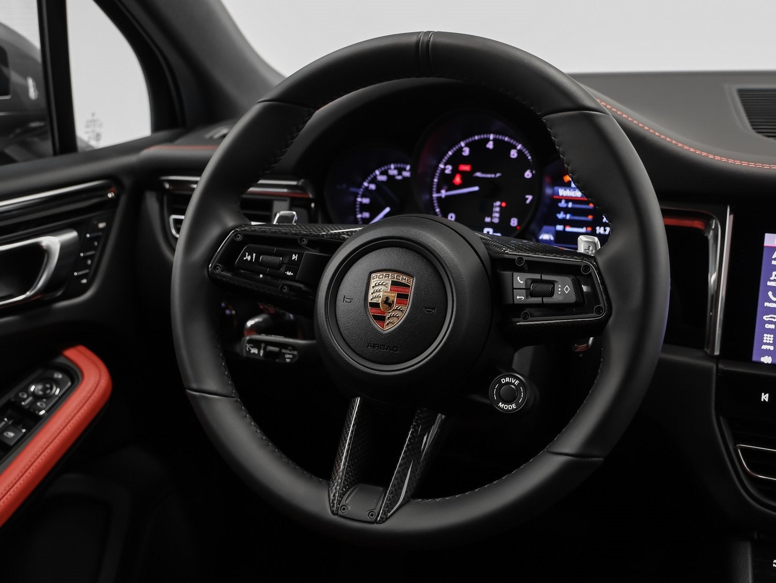 2026 Porsche Macan Macan T